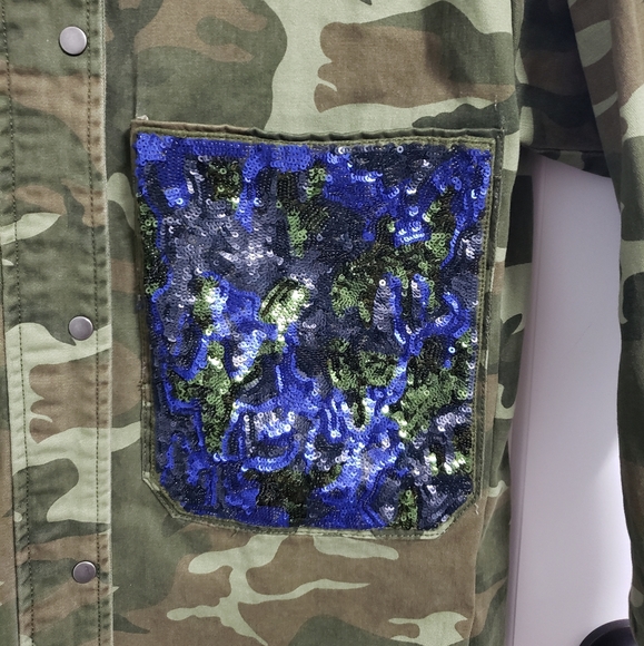 ZARA Camo Sequin Beaded Birds Jacket - Picture 10 of 16